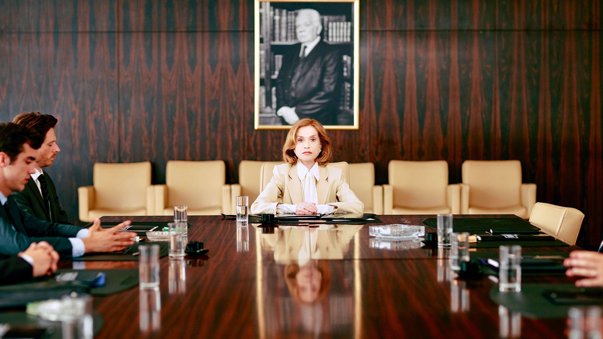 AFFF26 The Richest Woman in the World